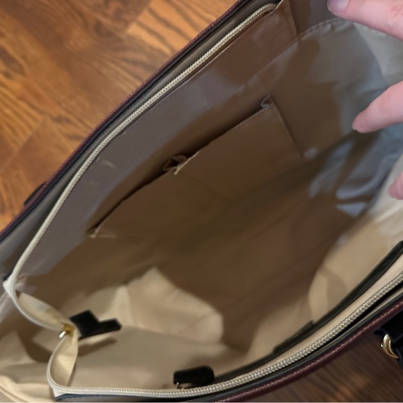 Burgundy Faux Leather Bag - Picture 4 of 5